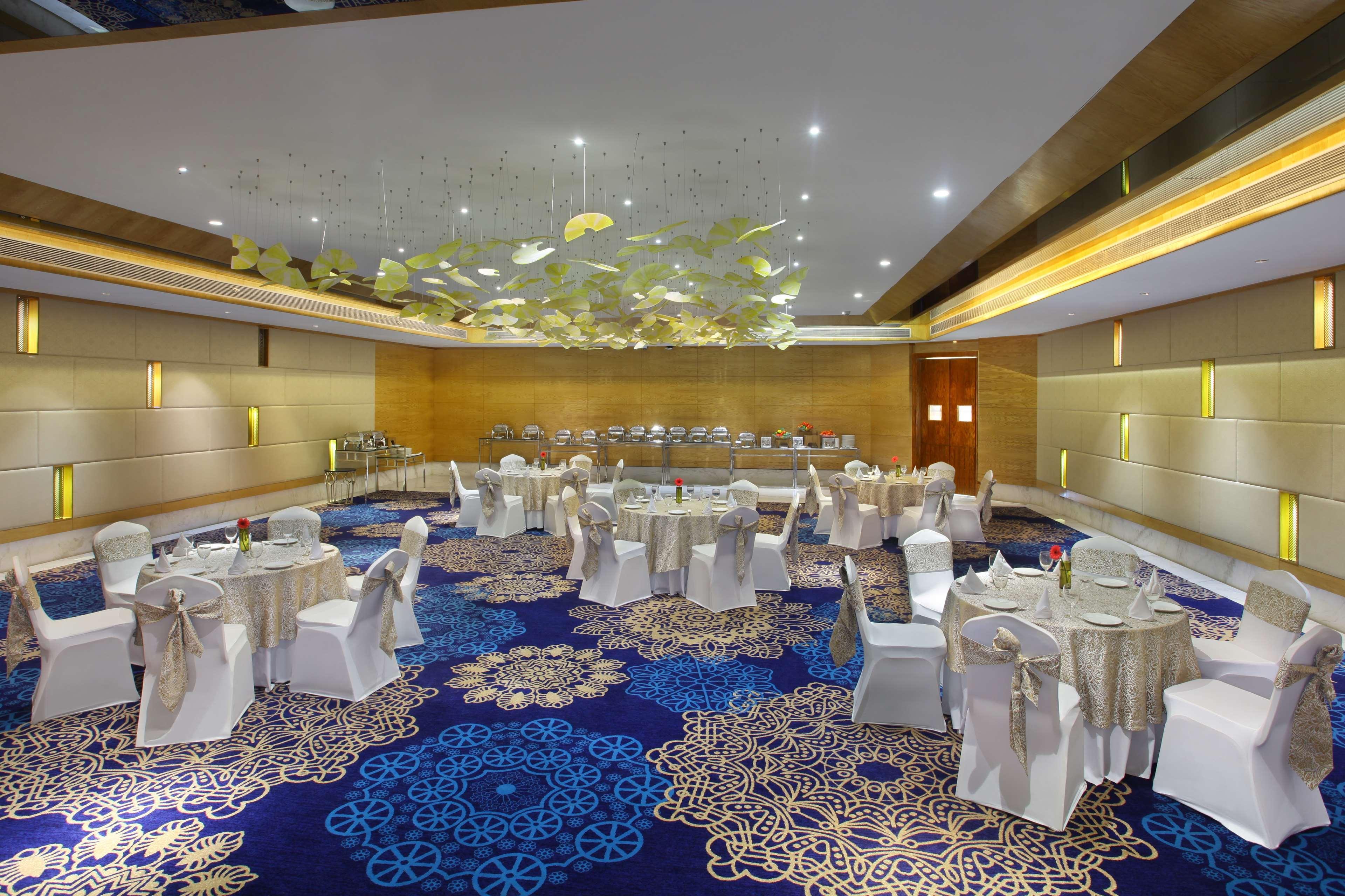 Radisson Blu Jammu Hotel Eksteriør billede