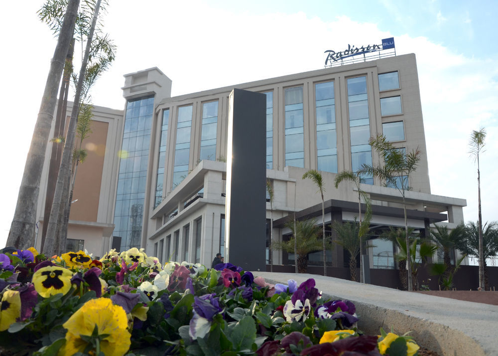 Radisson Blu Jammu Hotel Eksteriør billede